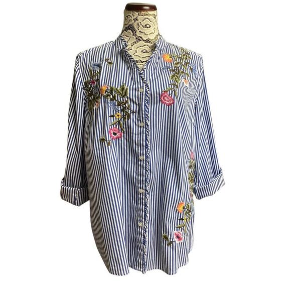 Charter Club Women's Embroidered Floral Button Down Shirt blue white striped XL - Picture 1 of 8